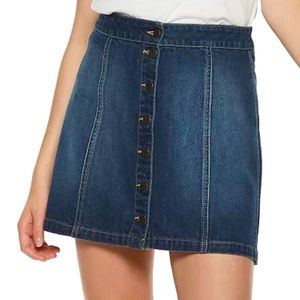 Mudd Denim Skater Skirt with Buttons Size 3 Juniors